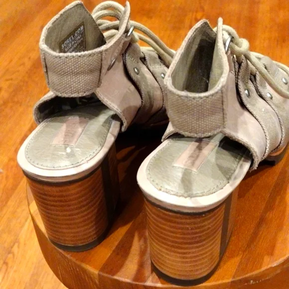 Tan Leather Chunky Wedges Size 8 Sorel Block Heels Canvas NWOT - Picture 3 of 10